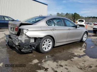 2015 BMW 5 Series 528i z VIN WBA5A5C52FD520349, wystawiony jako Copart lot #45208355 z przebiegiem 99 199 mil mil oraz Szkoda całkowita • Salvage title. Historia ofert i sprzedaży dostępna na DreamBid. Obrazek 3.