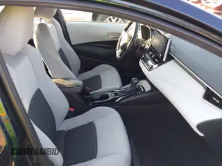 2021 Toyota Corolla Hatchback SE with VIN JTND4MBE9M3114388, listed as a IAAI auction lot 41796303 with 58,656 mi miles. Bid and sale history available at carsss.com. Image 5.