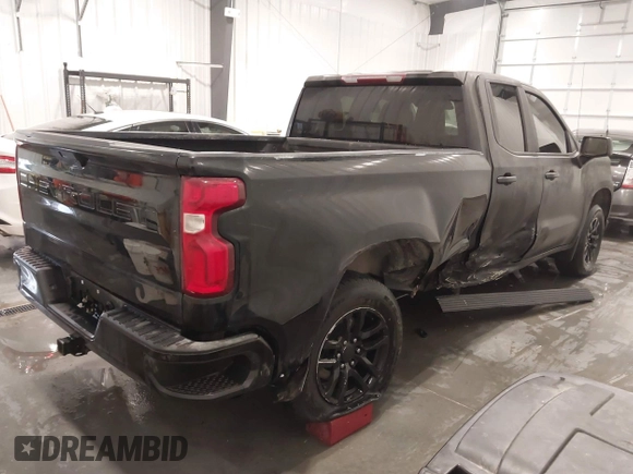 2021 Chevrolet Silverado 1500 RST with VIN 1GCRYEEDXMZ135111, listed as a IAAI auction lot 41398152 with 54,051 mi miles and . Bid and sale history available at DreamBid. Image 4.