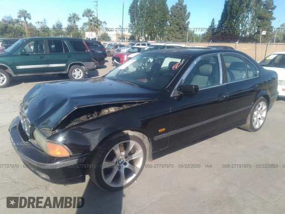 1997 BMW 5 Series 528iA with VIN WBADD6328VBW23350, listed as a IAAI auction lot 41707835 with 272,299 mi miles. Bid and sale history available at carsss.com. Image 2.