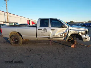 2006 Dodge Ram 3500 SLT with VIN 3D7LX38C06G263107, listed as a IAAI auction lot 41248069 with 213,631 mi miles. Bid and sale history available at carsss.com. Image 14.