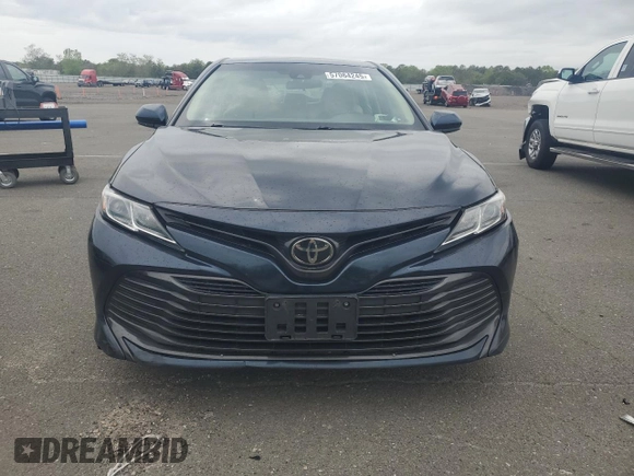 2018 Toyota Camry LE с VIN 4T1B11HK7JU643274, выставлен на аукционе Copart как лот 57064245 с пробегом 162 857 миль миль и Чистый • Clean title. История ставок и продаж доступна на DreamBid. Изображение 5.