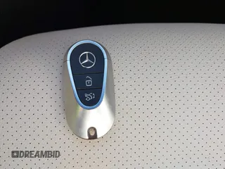 2024 Mercedes-Benz C 300 with VIN W1KAF4HB4RR182963, listed as a IAAI auction lot 41431271 with 11,213 mi miles and . Bid and sale history available at DreamBid. Image 11.