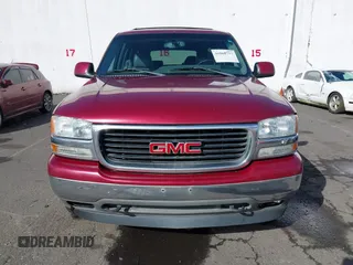2006 GMC Yukon XL SLT with VIN 1GKFK16Z16J174957, listed as a IAAI auction lot 41668757 with 203,849 mi miles. Bid and sale history available at carsss.com. Image 12.