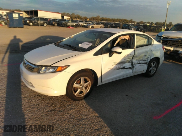 2012 Honda Civic LX z VIN 19XFB2F50CE378012, wystawiony jako IAAI lot #37710006 z przebiegiem Nie podano mil oraz . Historia ofert i sprzedaży dostępna na DreamBid. Obrazek 17.