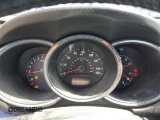 2011 Kia Sorento EX with VIN 5XYKU4A2XBG047828, listed as a Copart auction lot 46066405 with 187,962 mi miles and Salvage Title. Bid and sale history available at carsss.com. Image 9.