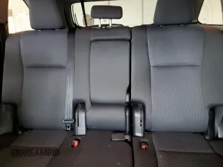 2019 Toyota Highlander LE z VIN 5TDZZRFH4KS310635, wystawiony jako Copart lot #56119985 z przebiegiem 67 360 mil mil oraz Szkoda całkowita • Salvage title. Historia ofert i sprzedaży dostępna na DreamBid. Obrazek 10.