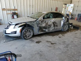 2018 Cadillac ATS Luxury RWD z VIN 1G6AB5SX2J0179846, wystawiony jako Copart lot #53824035 z przebiegiem Nie podano mil oraz Czysty tytuł • Clean title. Historia ofert i sprzedaży dostępna na DreamBid. Obrazek 1.