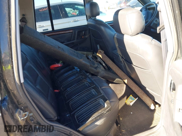 1996 Jeep Grand Cherokee Limited with VIN 1J4GZ78S5TC196338, listed as a IAAI auction lot 41199541 with Not provided miles and . Bid and sale history available at DreamBid. Image 8.