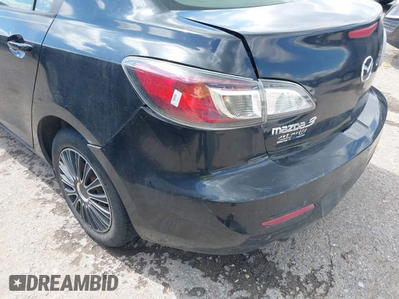 2013 Mazda 3 i Sport with VIN JM1BL1U75D1827604, listed as a IAAI auction lot 42240344 with 18,526 mi miles and . Bid and sale history available at DreamBid. Image 16.