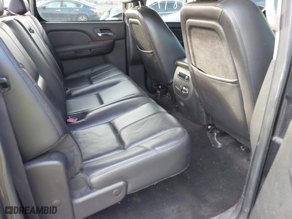 2009 Chevrolet Silverado 1500 LTZ with VIN 3GCEK33349G151522, listed as a IAAI auction lot 41489732 with 227,313 mi miles. Bid and sale history available at carsss.com. Image 8.