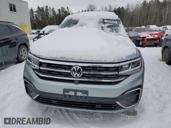 2021 Volkswagen Atlas SEL Premium R-Line with VIN 1V2FR2CA4MC543032, listed as a Copart auction lot 43999525 with 98,045 mi miles and Clean title. Bid and sale history available at DreamBid. Image 5.