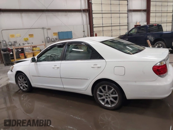 2005 Toyota Camry LE with VIN 4T1BF30KX5U083054, listed as a IAAI auction lot 41814022 with 195,608 mi miles and . Bid and sale history available at DreamBid. Image 15.
