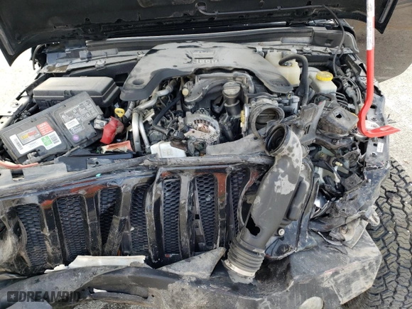 2018 Jeep Wrangler Unlimited Sport with VIN 1C4HJXDG4JW305371, listed as a Copart auction lot 82830694 with 93,234 mi miles and Salvage Title. Bid and sale history available at carsss.com. Image 14.