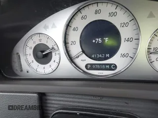 2008 Mercedes-Benz CLK 350 с VIN WDBTJ56H38F241787, выставлен на аукционе IAAI как лот 42184829 с пробегом 97 818 миль миль и . История ставок и продаж доступна на DreamBid. Изображение 15.