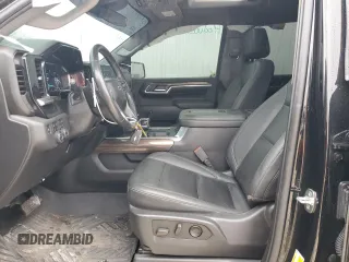 2022 Chevrolet Silverado 1500 LT Trail Boss with VIN 3GCUDFET5NG654765, listed as a Copart auction lot 82947694 with 77,747 mi miles and Salvage Title. Bid and sale history available at DreamBid. Image 7.