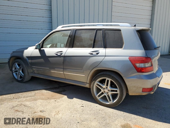 2011 Mercedes-Benz GLK 350 with VIN WDCGG8HB3BF659019, listed as a Copart auction lot 72056884 with 215,624 mi miles and Clean Title. Bid and sale history available at DreamBid. Image 2.