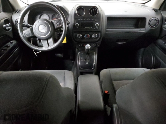 2012 Jeep Patriot with VIN 1C4NJPAB5CD558435, listed as a Copart auction lot 69703064 with 218,420 mi miles and Clean title. Bid and sale history available at DreamBid. Image 8.