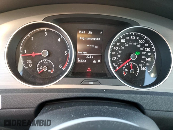2015 Volkswagen Golf SE with VIN 3VWCA7AUXFM508225, listed as a Copart auction lot 80261624 with 144,051 mi miles and Salvage Title. Bid and sale history available at DreamBid. Image 9.