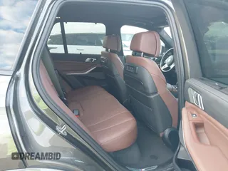 2021 BMW X5 xDrive45e with VIN 5UXTA6C01M9H19575, listed as a IAAI auction lot 40817408 with 37,724 mi miles. Bid and sale history available at carsss.com. Image 8.