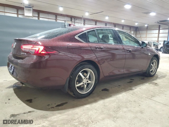 2018 Buick Regal Sportback Preferred with VIN W04GL6SX7J1142743, listed as a Copart auction lot 81678094 with 84,795 mi miles and Salvage Title. Bid and sale history available at carsss.com. Image 3.