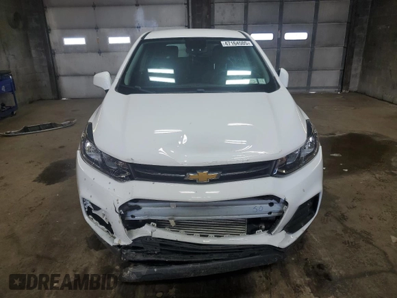 2019 Chevrolet Trax LS with VIN 3GNCJNSBXKL157523, listed as a Copart auction lot 47164505 with 52,560 mi miles and Salvage Title. Bid and sale history available at carsss.com. Image 5.
