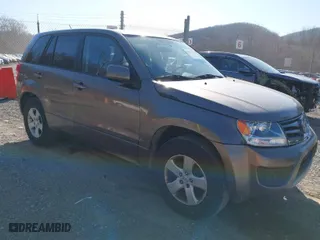 2013 Suzuki Grand Vitara Premium with VIN JS3TD0D61D4100379, listed as a IAAI auction lot 41757205 with 152,692 mi miles. Bid and sale history available at carsss.com. Image 1.