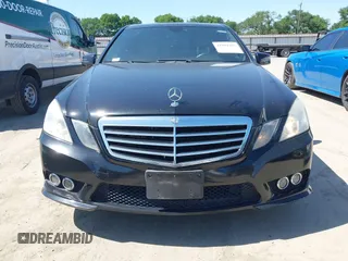2010 Mercedes-Benz E 550 Luxury with VIN WDDHF7CBXAA197283, listed as a IAAI auction lot 41981257 with 120,313 mi miles and . Bid and sale history available at DreamBid. Image 6.