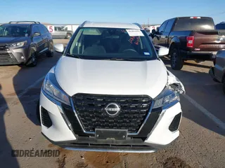2023 Nissan Kicks SV with VIN 3N1CP5CV0PL539540, listed as a IAAI auction lot 41401656 with 13,205 mi miles. Bid and sale history available at carsss.com. Image 11.