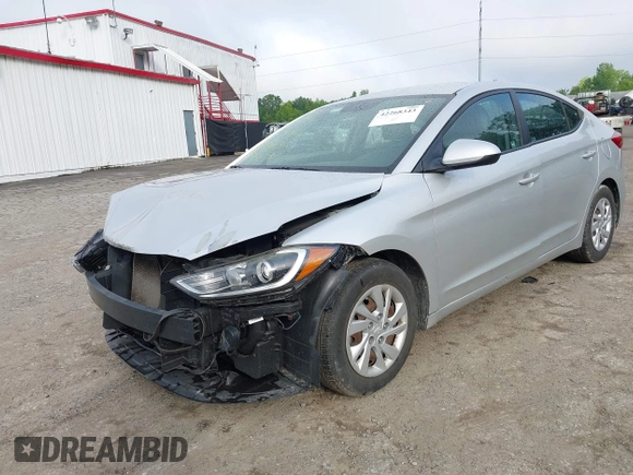 2017 Hyundai Elantra SE z VIN 5NPD74LF5HH171006, wystawiony jako IAAI lot #42268343 z przebiegiem 83 303 mil mil oraz . Historia ofert i sprzedaży dostępna na DreamBid. Obrazek 17.