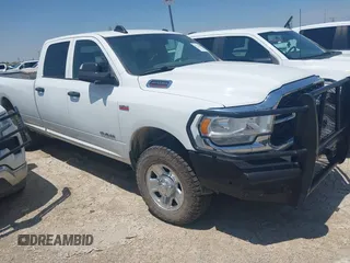 2022 Ram 2500 Tradesman with VIN 3C6UR5HJ7NG351676, listed as a IAAI auction lot 42728688 with 90,318 mi miles and . Bid and sale history available at DreamBid. Image 1.