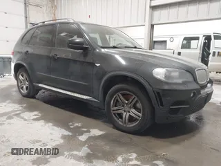 2011 BMW X5 50i with VIN 5UXZV8C56BL418867, listed as a IAAI auction lot 42607826 with 162,172 mi miles and . Bid and sale history available at DreamBid. Image 1.
