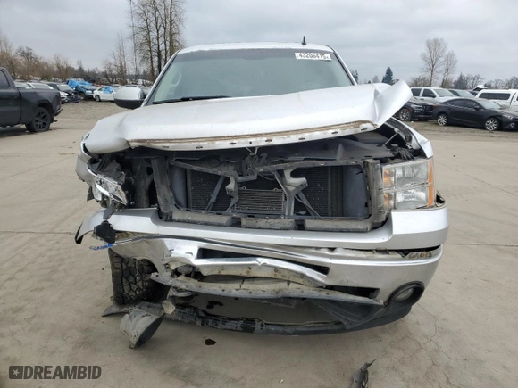 2013 GMC Sierra 1500 SLT with VIN 3GTP2WE75DG275821, listed as a Copart auction lot 43206415 with 141,117 mi miles and Salvage Title. Bid and sale history available at carsss.com. Image 5.