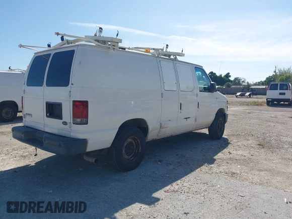 2012 Ford Econoline Cargo Commercial z VIN 1FTNE2EL5CDB10478, wystawiony jako IAAI lot #41861431 z przebiegiem 165 546 mil mil oraz . Historia ofert i sprzedaży dostępna na DreamBid. Obrazek 4.