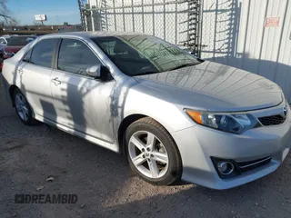 2012 Toyota Camry L with VIN 4T1BF1FK8CU092876, listed as a IAAI auction lot 41279300 with 104,902 mi miles. Bid and sale history available at carsss.com. Image 1.