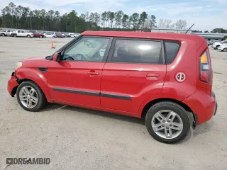 2010 Kia Soul + with VIN KNDJT2A22A7176323, listed as a Copart auction lot 48685625 with 194,475 mi miles and Clean Title. Bid and sale history available at carsss.com. Image 2.
