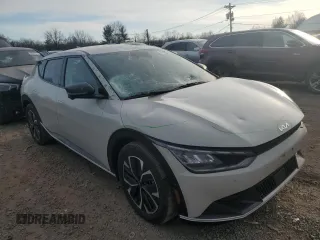 2022 Kia EV6 Wind with VIN KNDC3DLCXN5076952, listed as a Copart auction lot 46746625 with 21,488 mi miles and Salvage Title. Bid and sale history available at carsss.com. Image 4.