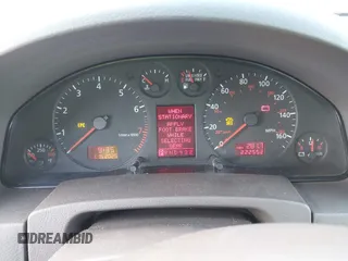 2000 Audi A6 z VIN WAUZL54B4YN013868, wystawiony jako IAAI lot #41314850 z przebiegiem 222 552 mil mil oraz . Historia ofert i sprzedaży dostępna na DreamBid. Obrazek 7.