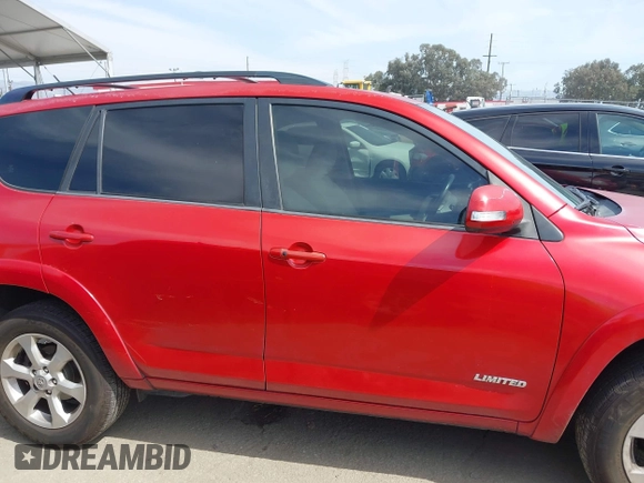 2009 Toyota RAV4 Ltd with VIN JTMBK31V79D003773, listed as a IAAI auction lot 41706891 with 187,733 mi miles. Bid and sale history available at carsss.com. Image 13.