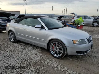 2006 Audi S4 z VIN WUARL48H46K900268, wystawiony jako Copart lot #46163935 z przebiegiem 100 371 mil mil oraz Szkody całkowita. Historia ofert i sprzedaży dostępna na DreamBid. Obrazek 4.