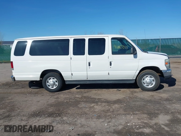 2008 Ford Econoline Passenger XL с VIN 1FDSS31L08DB33919, выставлен на аукционе IAAI как лот 41865371 с пробегом 264 755 миль миль и . История ставок и продаж доступна на DreamBid. Изображение 13.