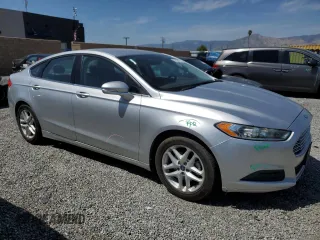 2014 Ford Fusion SE with VIN 3FA6P0H75ER235238, listed as a Copart auction lot 52166135 with 84,770 mi miles and Salvage Title. Bid and sale history available at carsss.com. Image 4.
