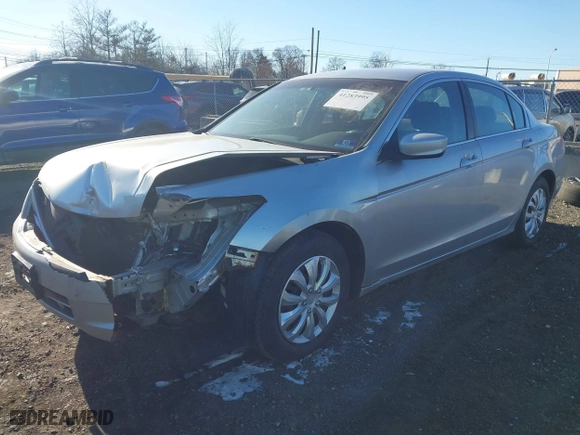 2009 Honda Accord Sdn LX with VIN 1HGCP26339A028518, listed as a IAAI auction lot 41283995 with 193,869 mi miles. Bid and sale history available at carsss.com. Image 20.