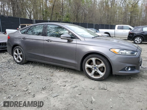 2013 Ford Fusion SE with VIN 3FA6P0HR1DR319167, listed as a Copart auction lot 52631525 with 176,672 mi miles and Clean Title. Bid and sale history available at DreamBid. Image 4.