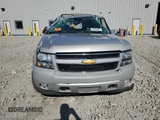 2007 Chevrolet Suburban LT with VIN 1GNFK16397J218901, listed as a Copart auction lot 55695095 with 301,359 mi miles and Non Repairable. Bid and sale history available at DreamBid. Image 5.