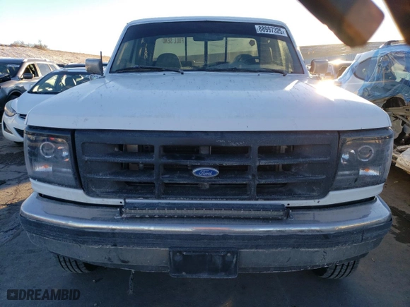 1997 Ford F-250 HD with VIN 1FTHX26G9VEB74495, listed as a Copart auction lot 88997325 with 182,554 mi miles and Clean Title. Bid and sale history available at carsss.com. Image 5.