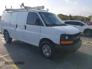 2013 Chevrolet Express Cargo Van with VIN 1GCWGFCG2D1144523, listed as a IAAI auction lot 41729515 with 282,755 mi miles. Bid and sale history available at carsss.com. Image 1.