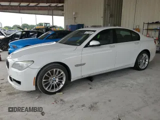 2013 BMW 7 Series 740i with VIN WBAYA6C5XDD143639, listed as a Copart auction lot 62296694 with 97,082 mi miles and Salvage Title. Bid and sale history available at carsss.com. Image 1.