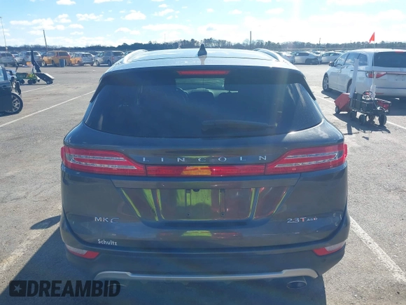 2017 Lincoln MKC Select with VIN 5LMTJ2DH9HUL51637, listed as a IAAI auction lot 41667429 with 40,509 mi miles and . Bid and sale history available at DreamBid. Image 16.