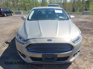 2016 Ford Fusion SE with VIN 3FA6P0HD8GR117421, listed as a IAAI auction lot 42146157 with 136,947 mi miles. Bid and sale history available at carsss.com. Image 6.
